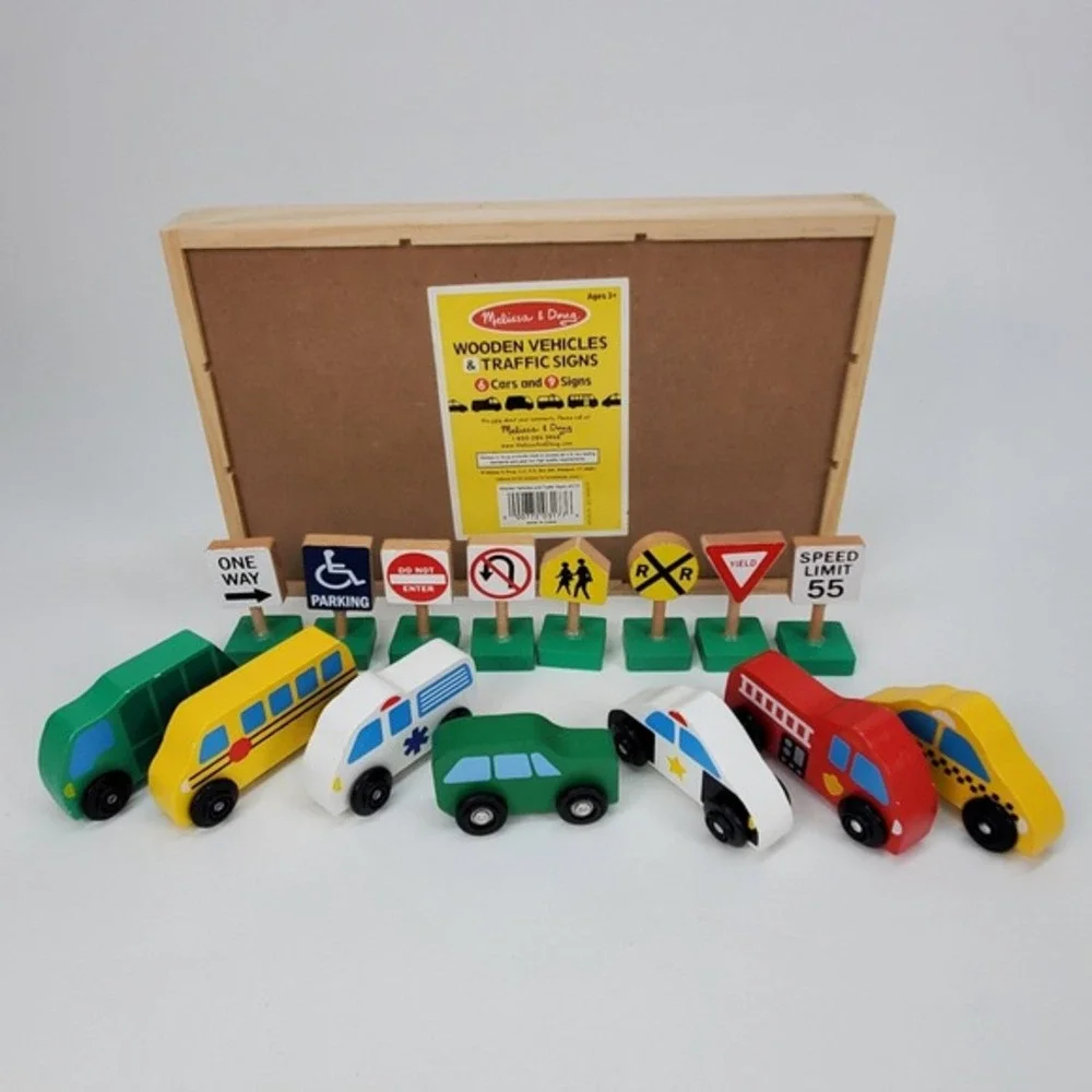 Melissa & Doug Wooden Vehicles and Traffic Signs‎ 7 Cars 4 Signs Set 3177 Tray